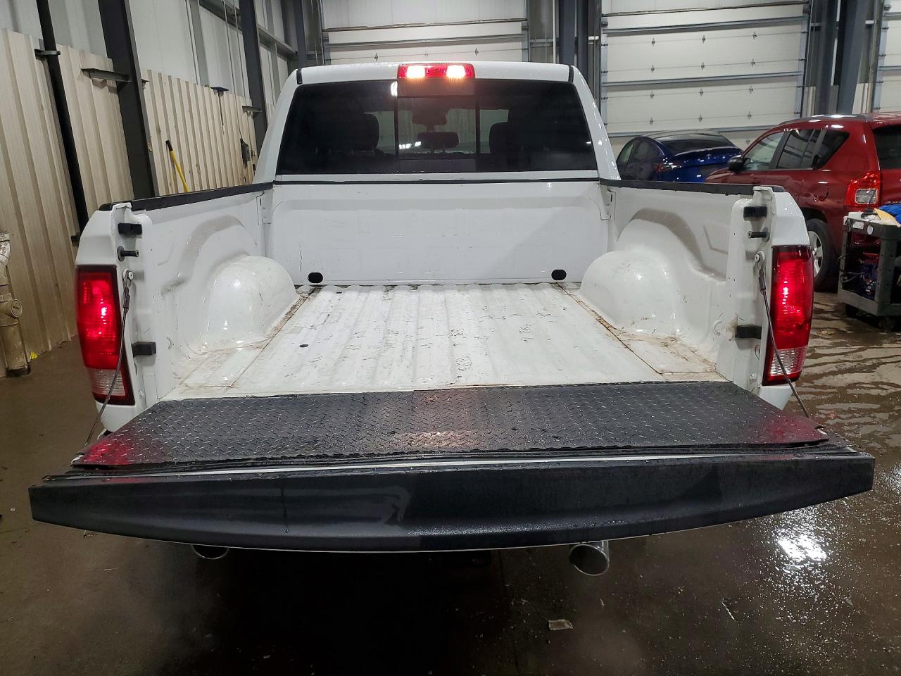 2018 RAM 1500 SLT photo 6