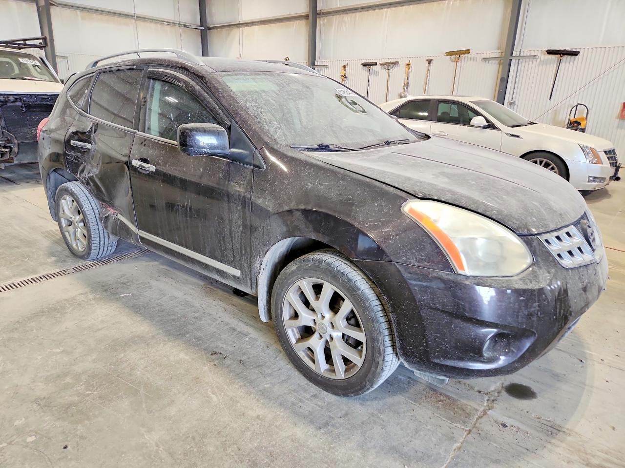 2013 NISSAN ROGUE S photo 4