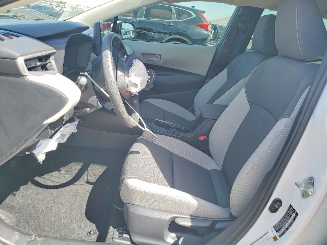 2023 TOYOTA COROLLA LE photo 19