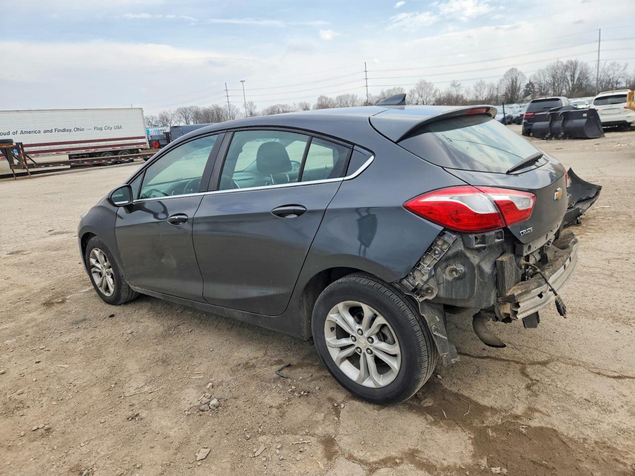 2019 CHEVROLET CRUZE LT photo 3