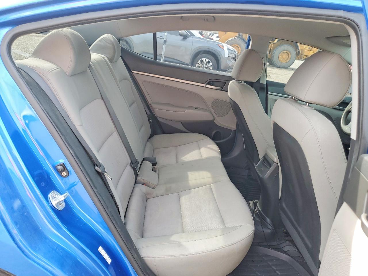2017 HYUNDAI ELANTRA SE photo 19