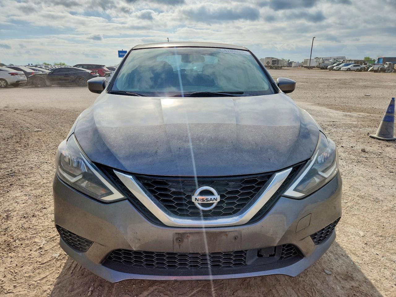2019 NISSAN SENTRA S photo 13