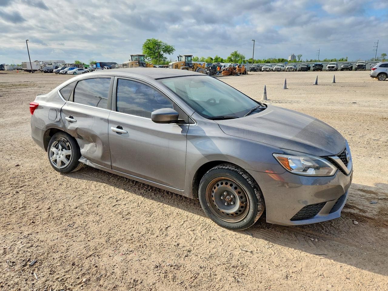 2019 NISSAN SENTRA S photo 10