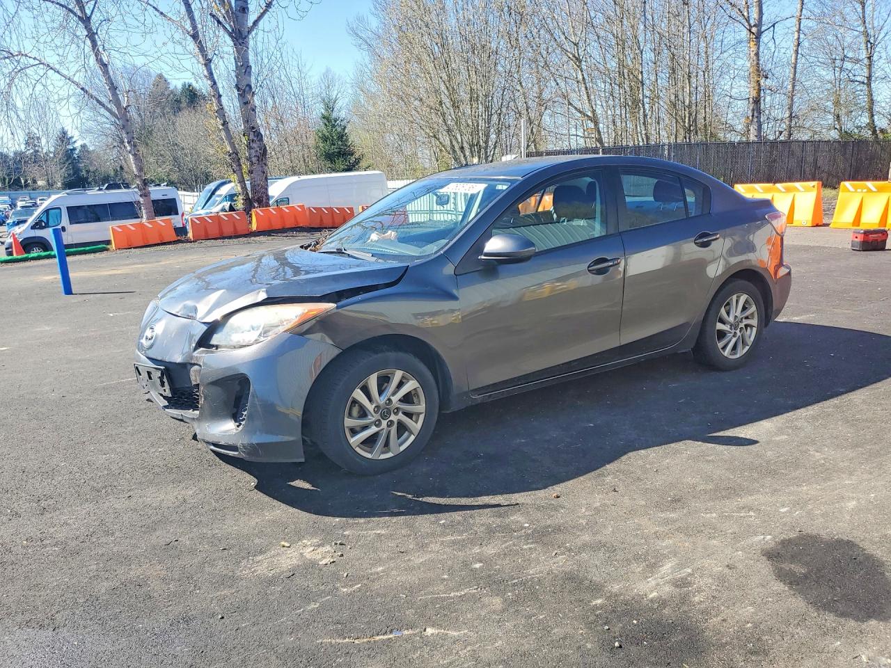 2013 MAZDA 3