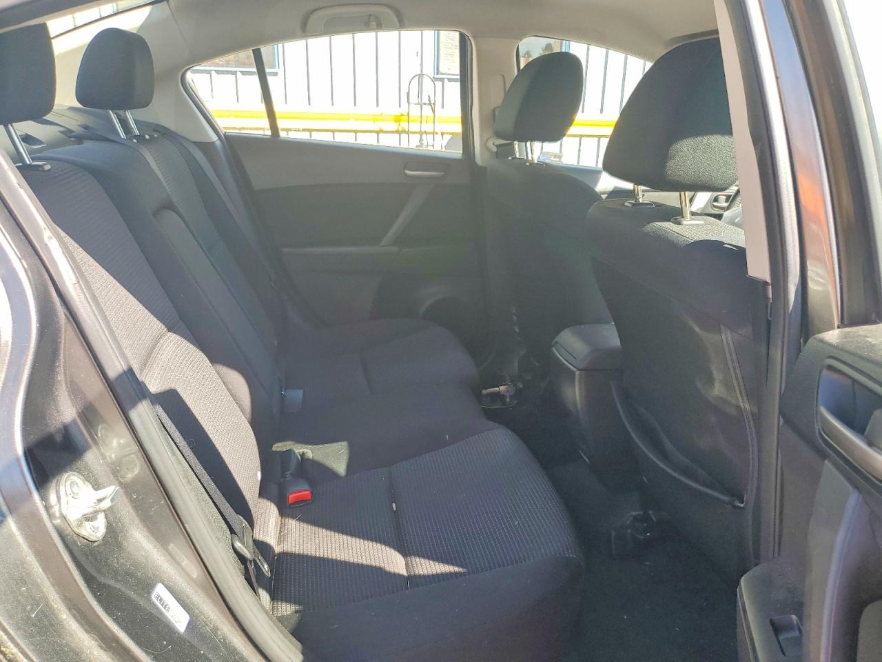 2013 MAZDA 3 I photo 28