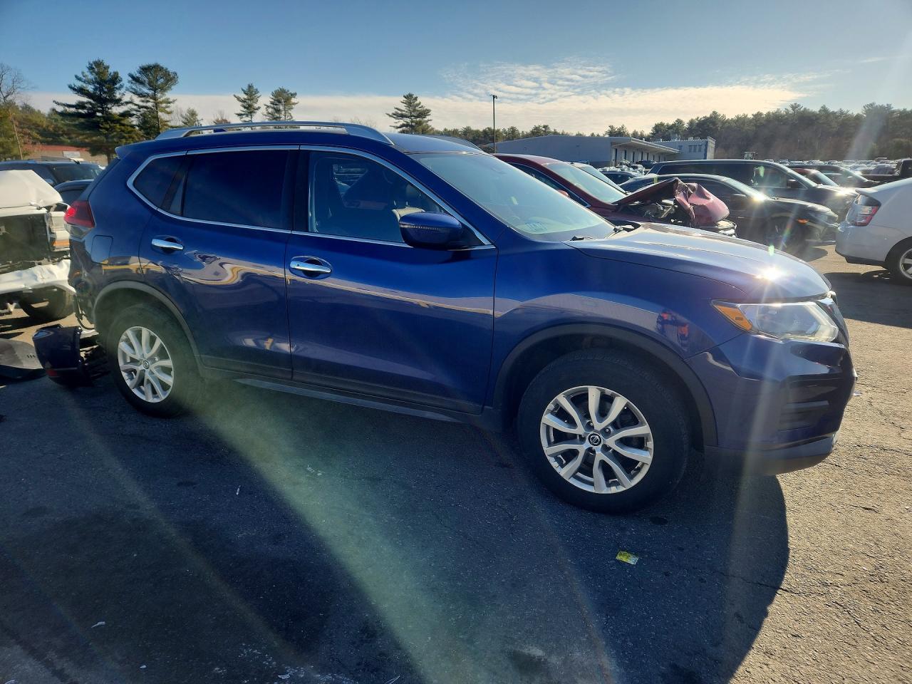 2019 NISSAN ROGUE SV photo 7