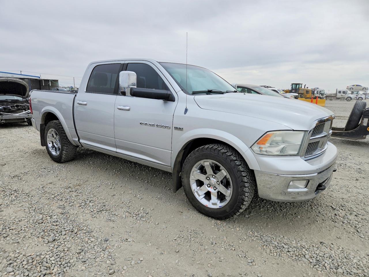 2011 DODGE RAM 1500 photo 4