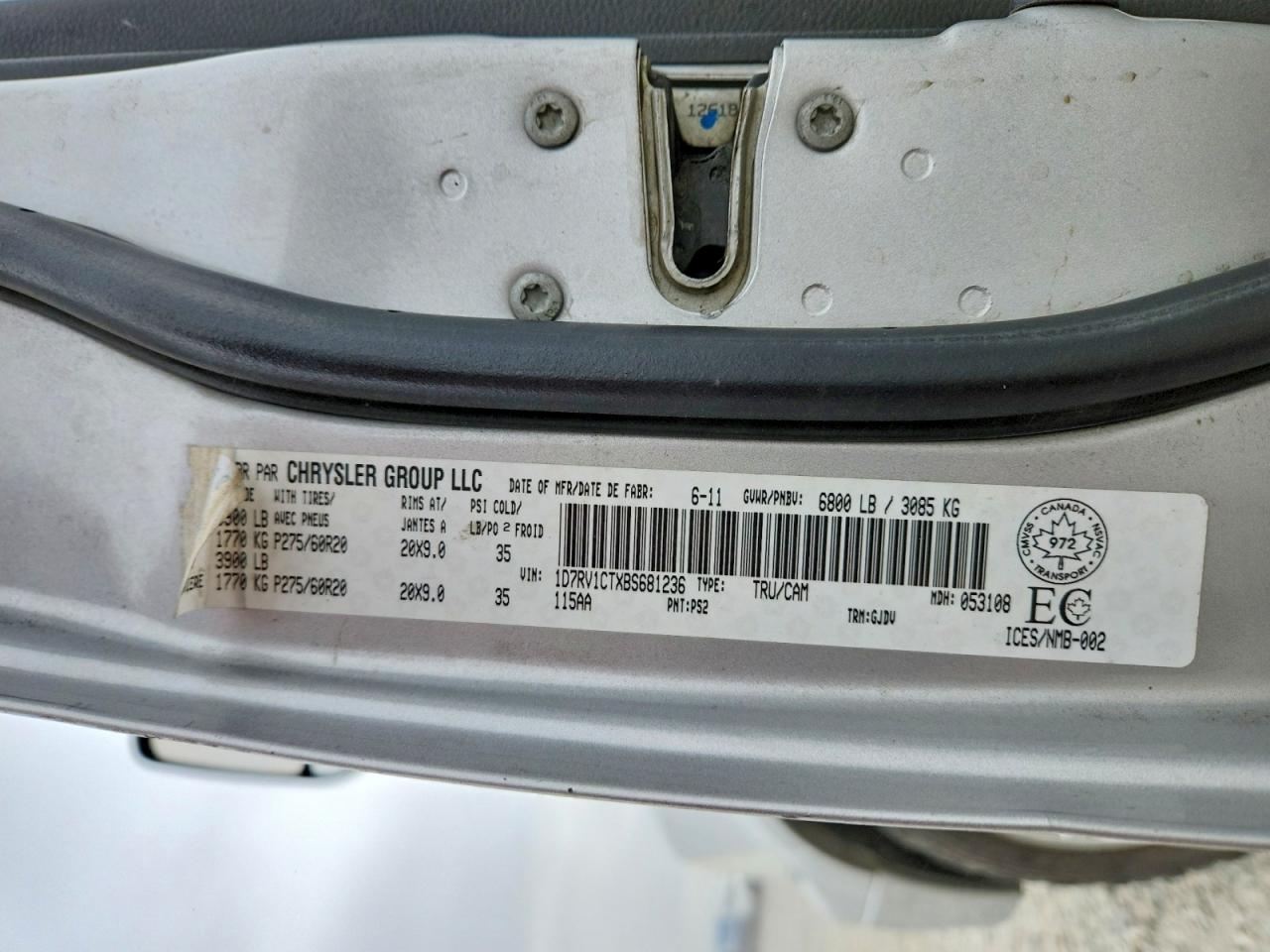 2011 DODGE RAM 1500 photo 12