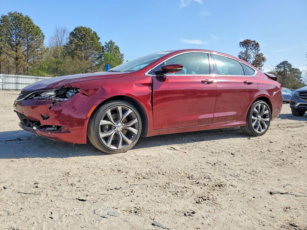 2015 CHRYSLER 200