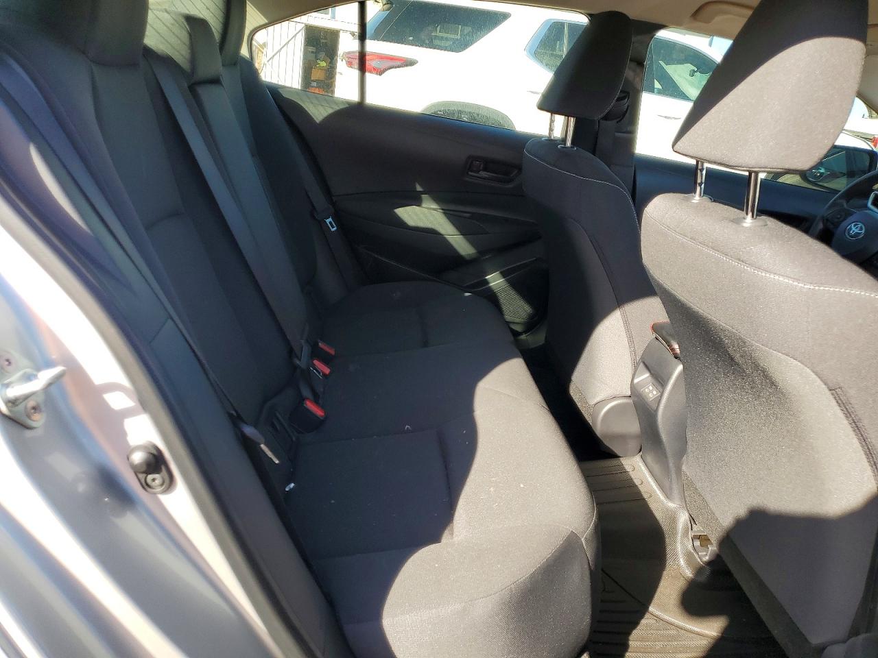 2024 TOYOTA COROLLA photo 19