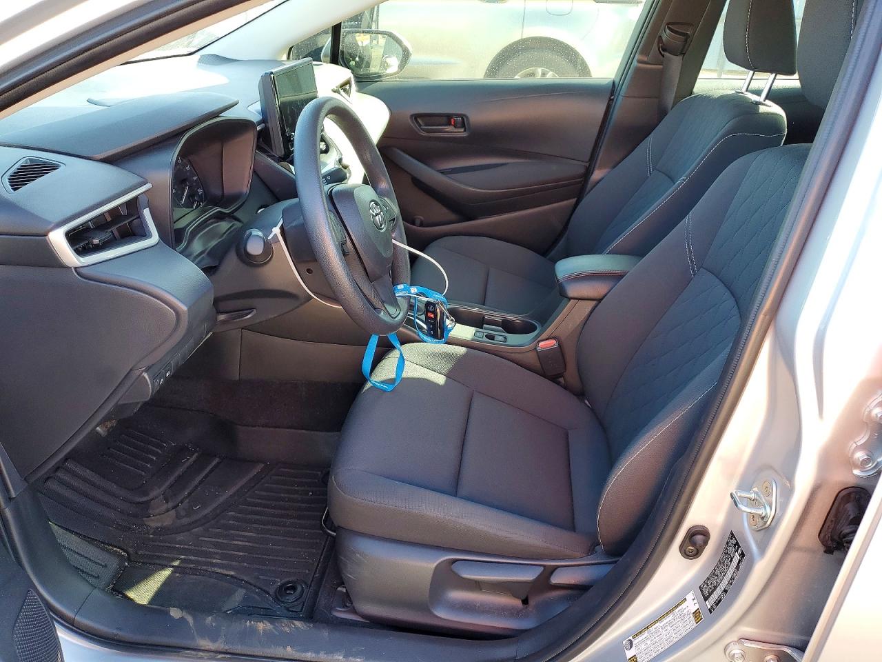 2024 TOYOTA COROLLA photo 13