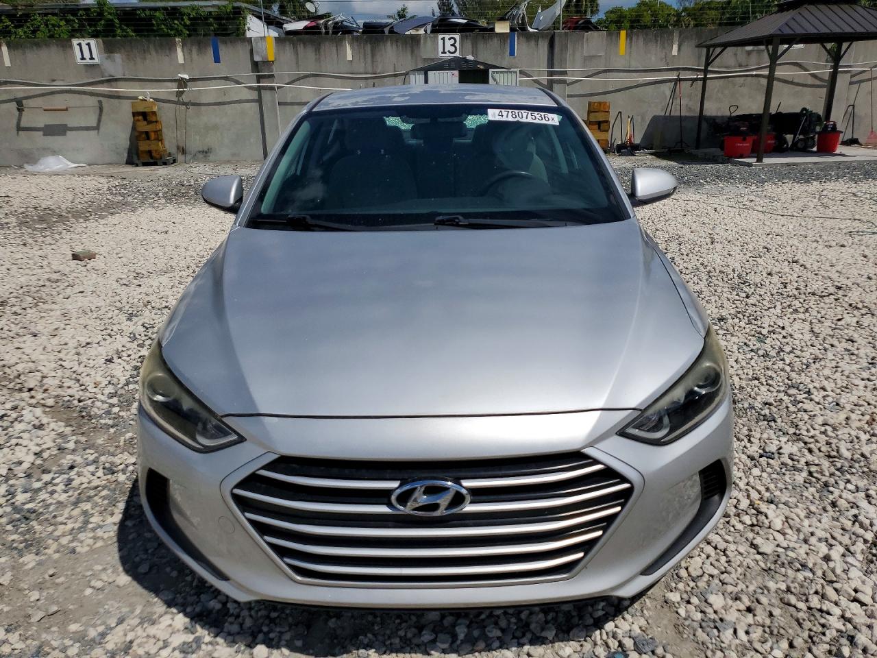 2017 HYUNDAI ELANTRA SE photo 9