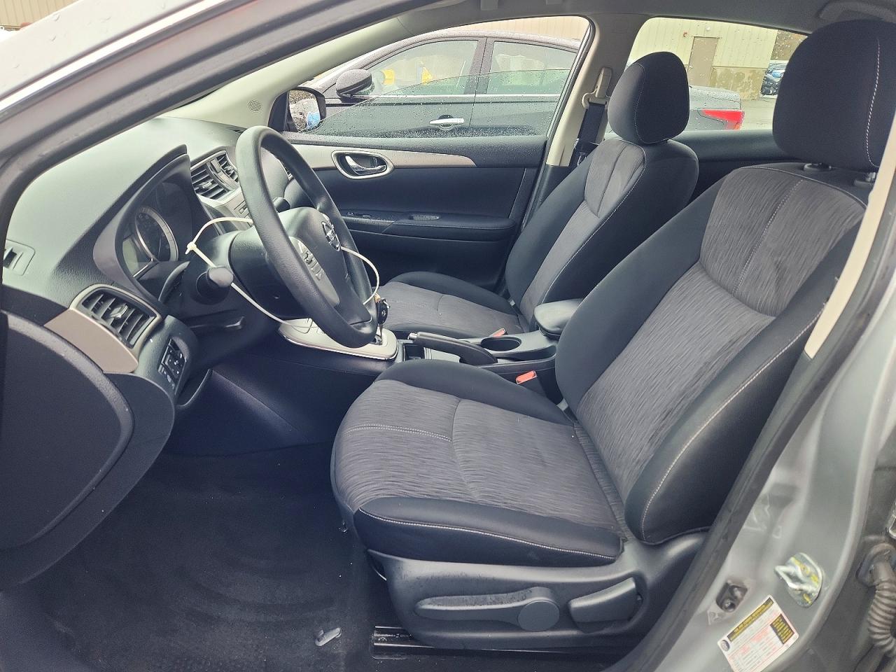 2014 NISSAN SENTRA S photo 13