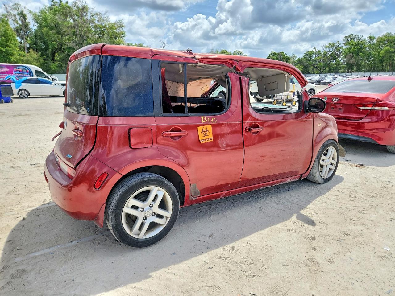2013 NISSAN CUBE 1.8 S photo 5