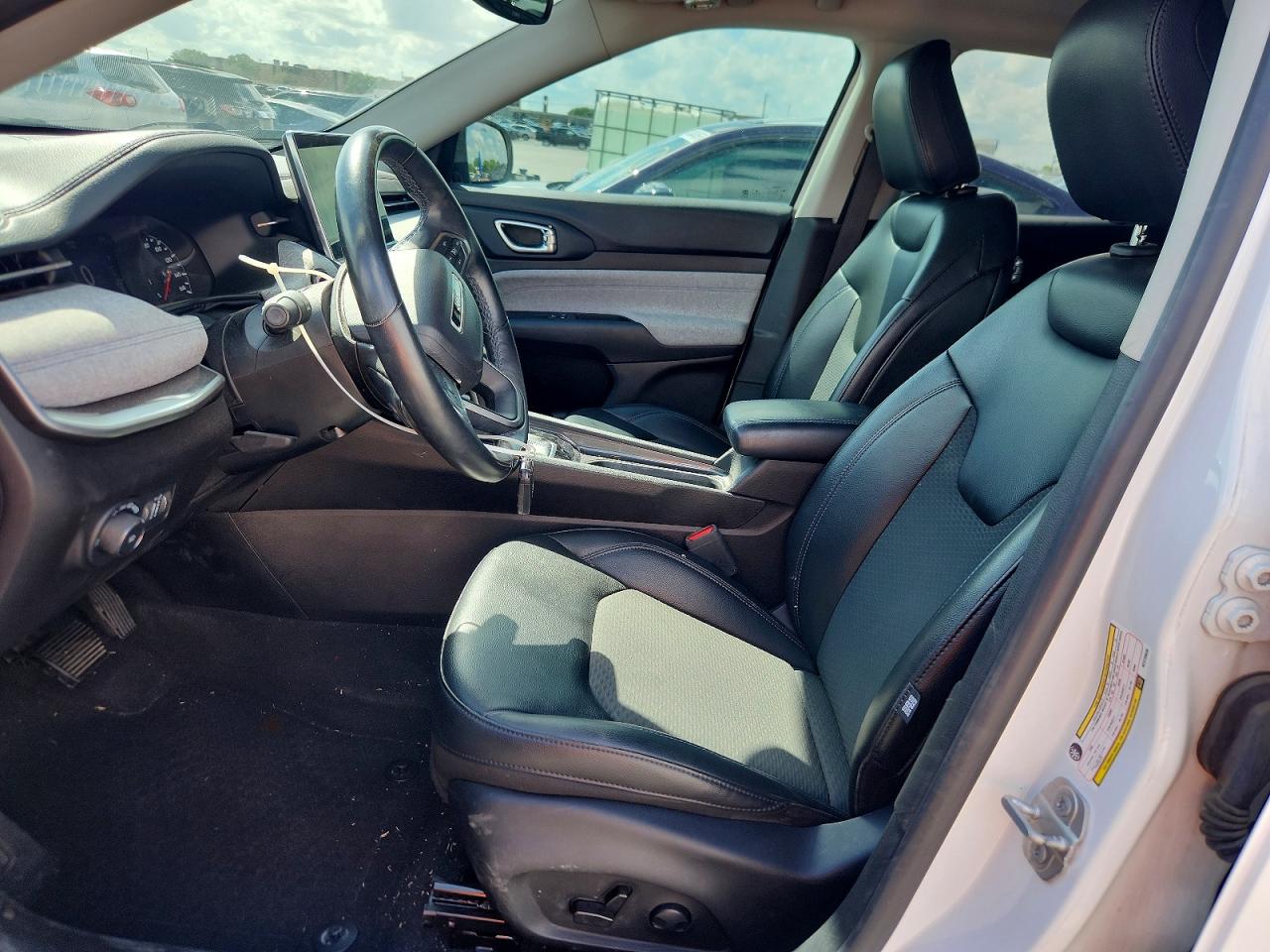 2022 JEEP COMPASS LATITUDE photo 7