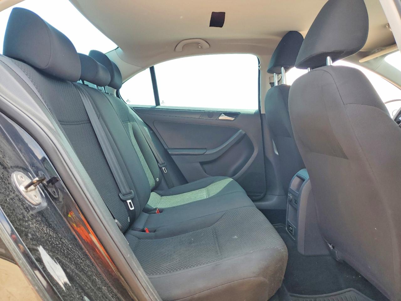 2014 VOLKSWAGEN JETTA BASE photo 10