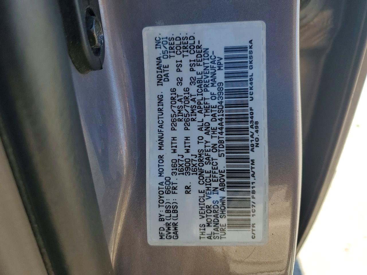 2001 TOYOTA SEQUOIA SR5 photo 37
