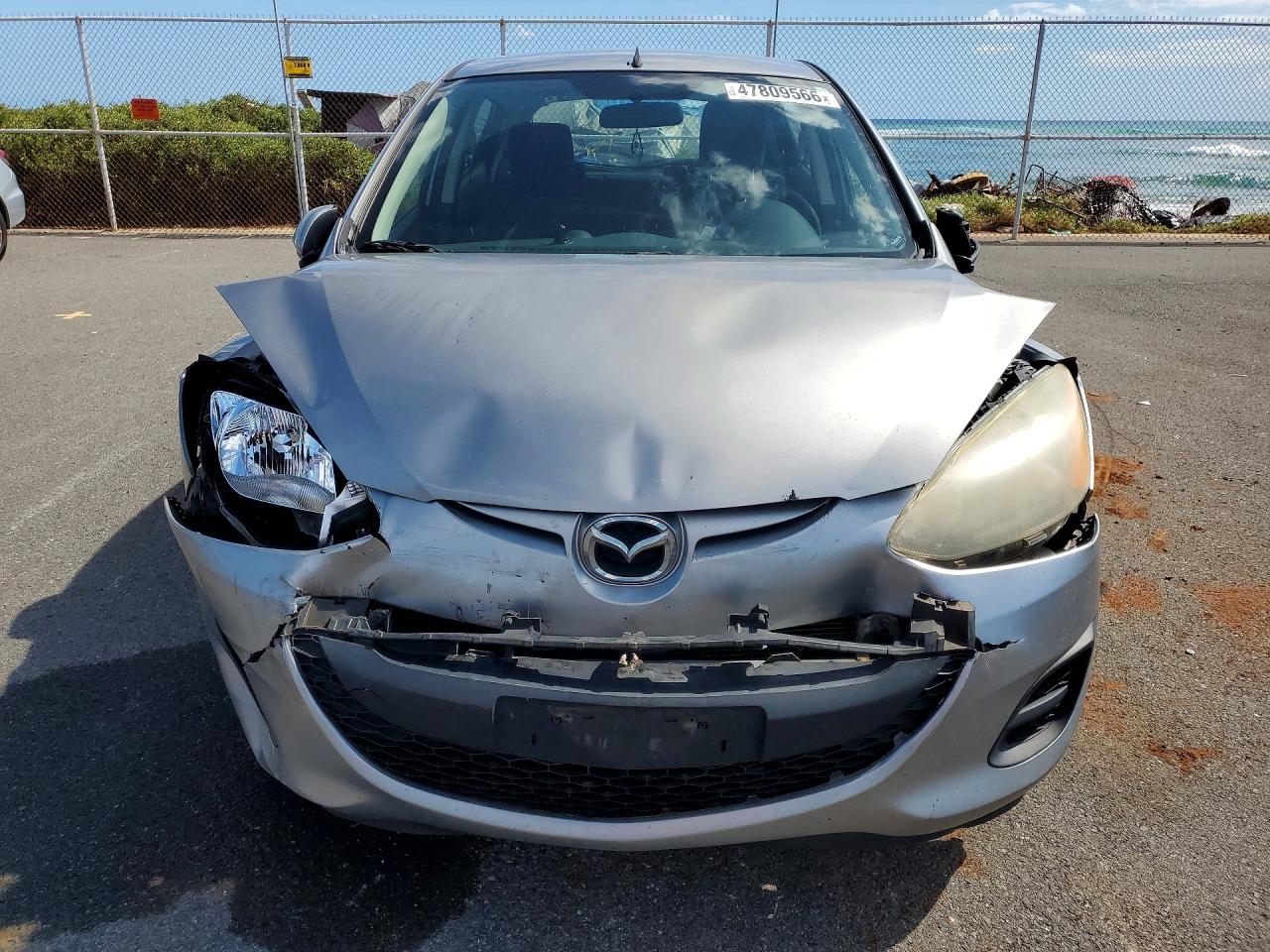 2012 MAZDA MAZDA2 photo 5