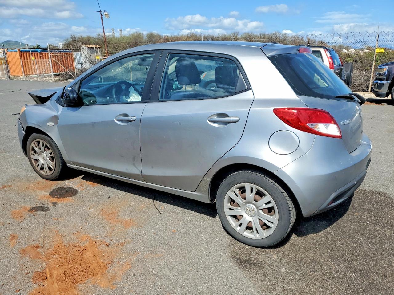 2012 MAZDA MAZDA2 photo 2