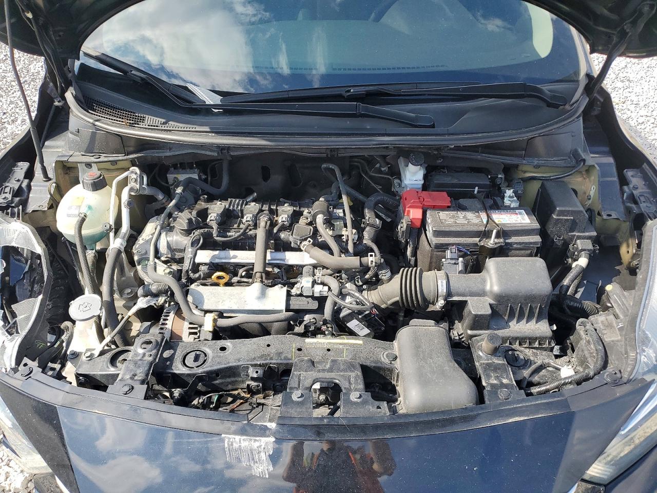 2020 NISSAN VERSA S photo 11