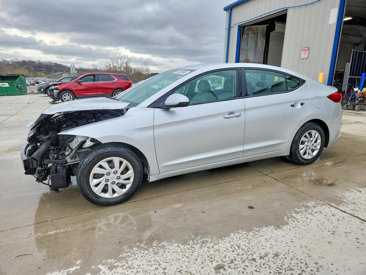 2017 HYUNDAI ELANTRA