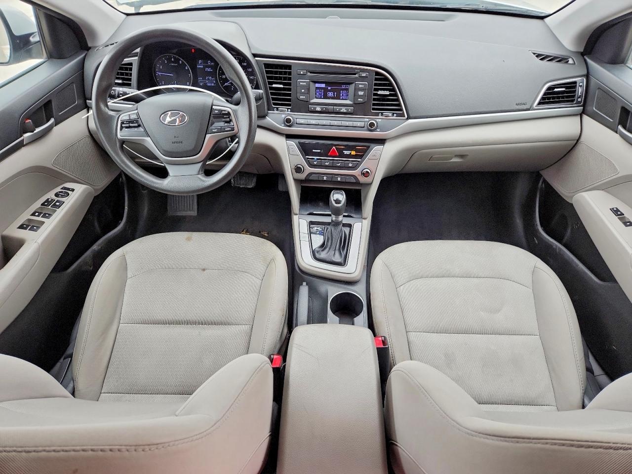 2017 HYUNDAI ELANTRA SE photo 15