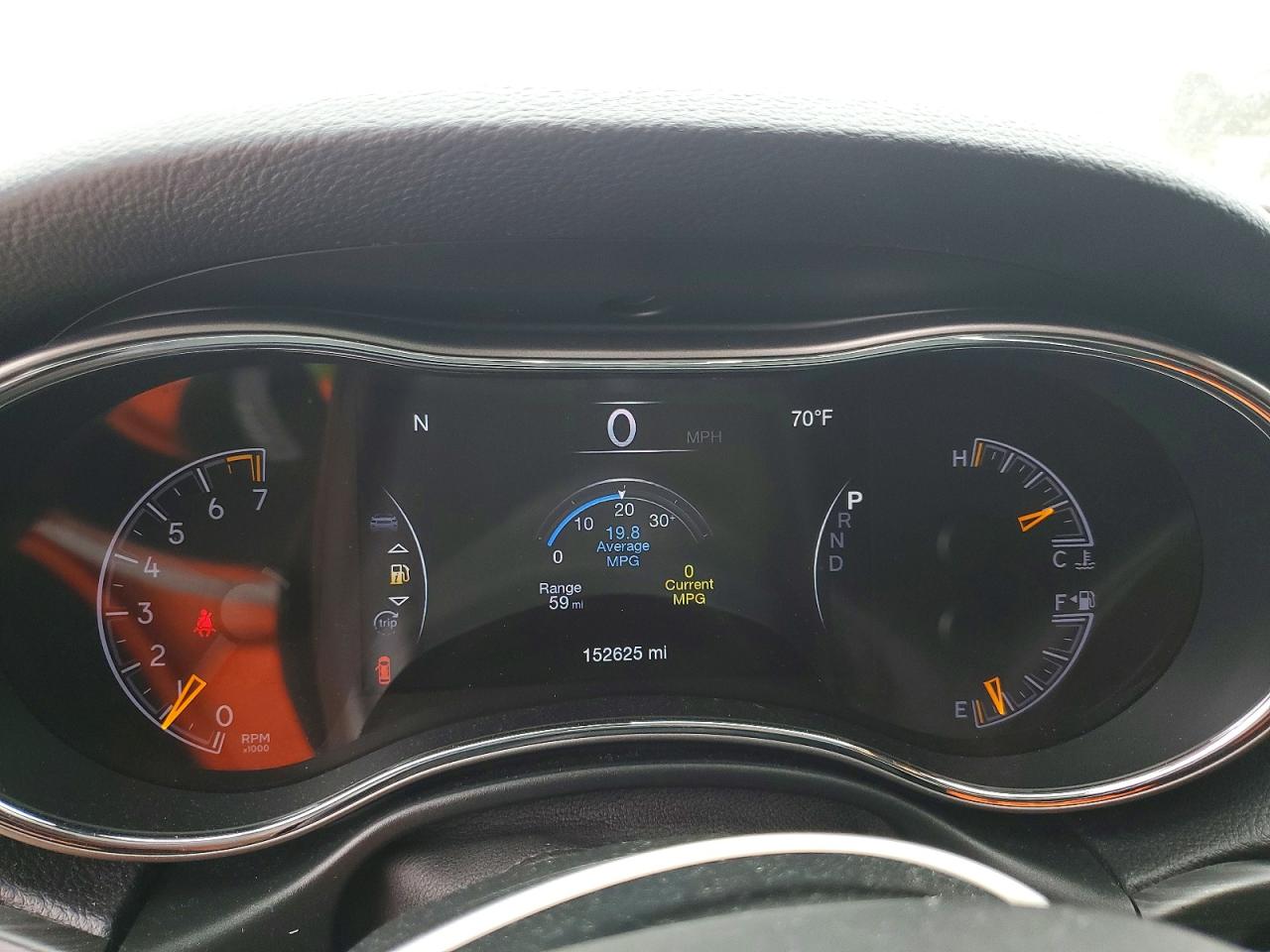 2020 JEEP GRAND CHEROKEE LAREDO photo 9