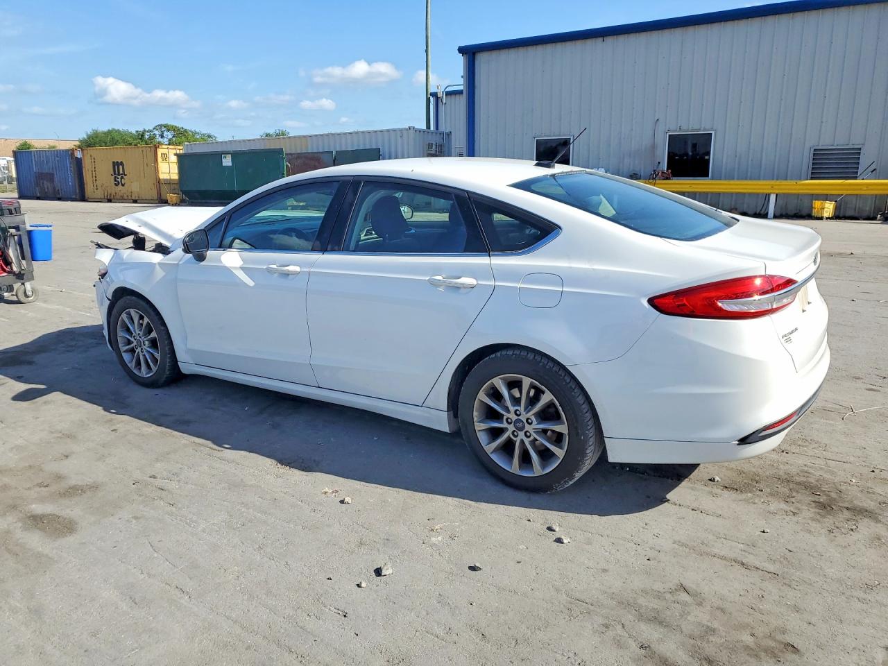 2017 FORD FUSION SE photo 4