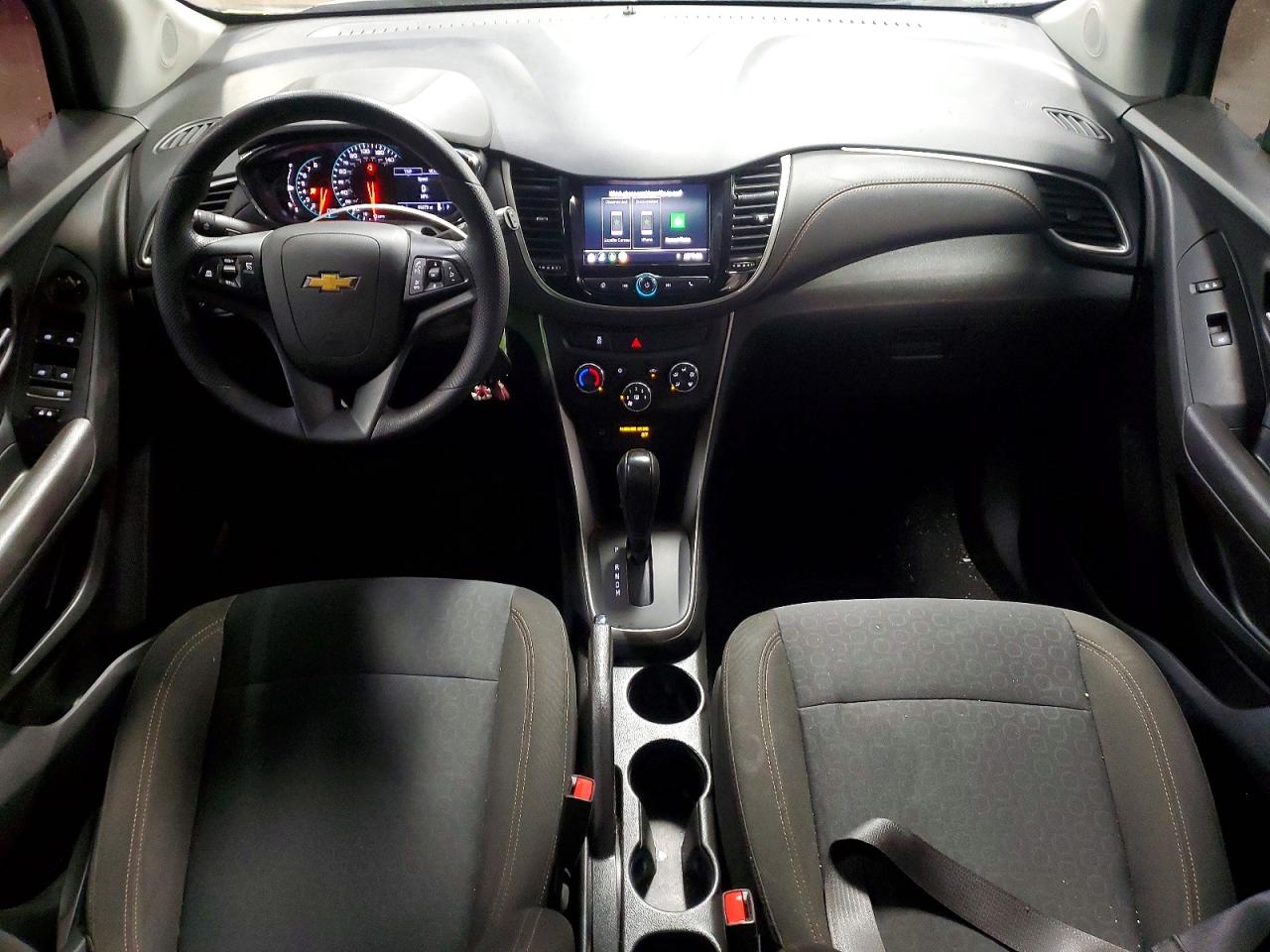 2020 CHEVROLET TRAX LS photo 8
