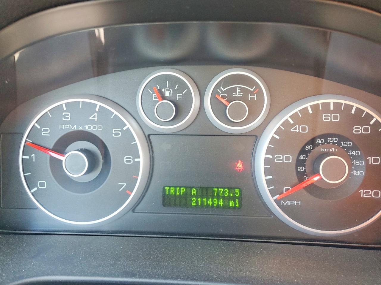 2007 FORD FUSION SE photo 17