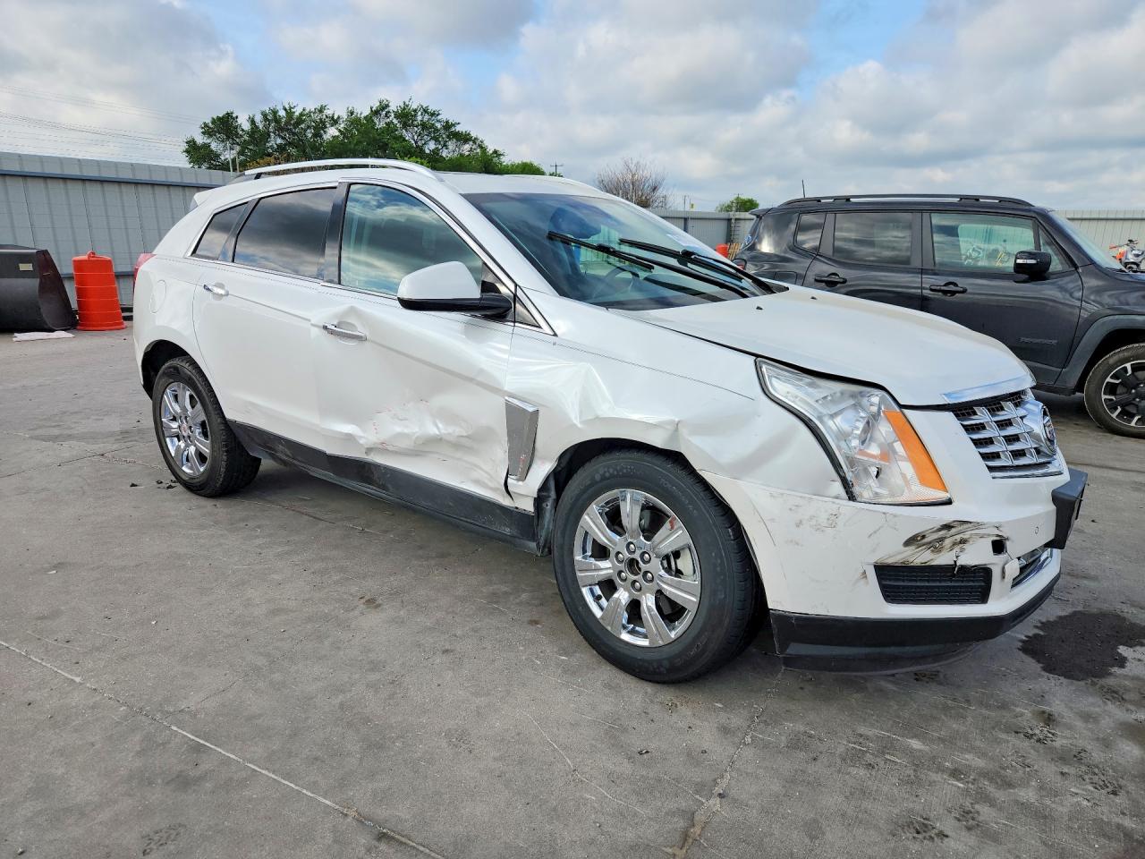 2013 CADILLAC SRX LUXURY COLLECTION photo 4