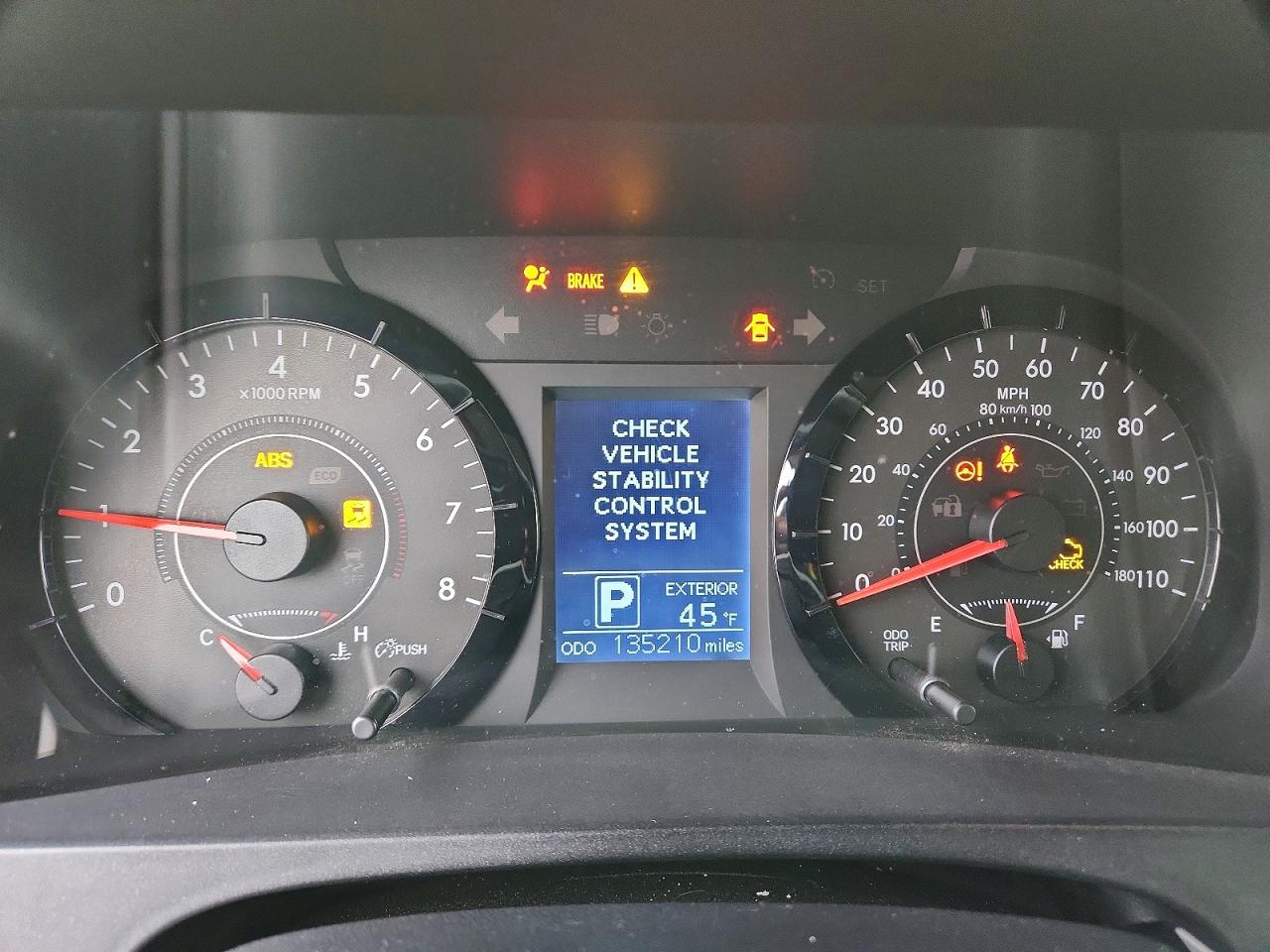 2015 TOYOTA SIENNA LE 7-PASSENGER photo 25