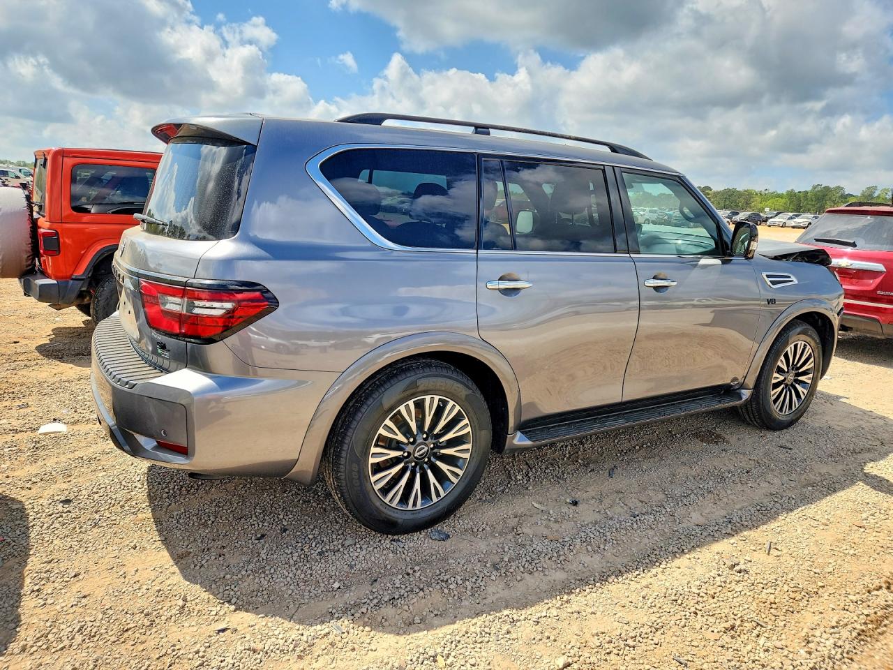2022 NISSAN ARMADA SL photo 5