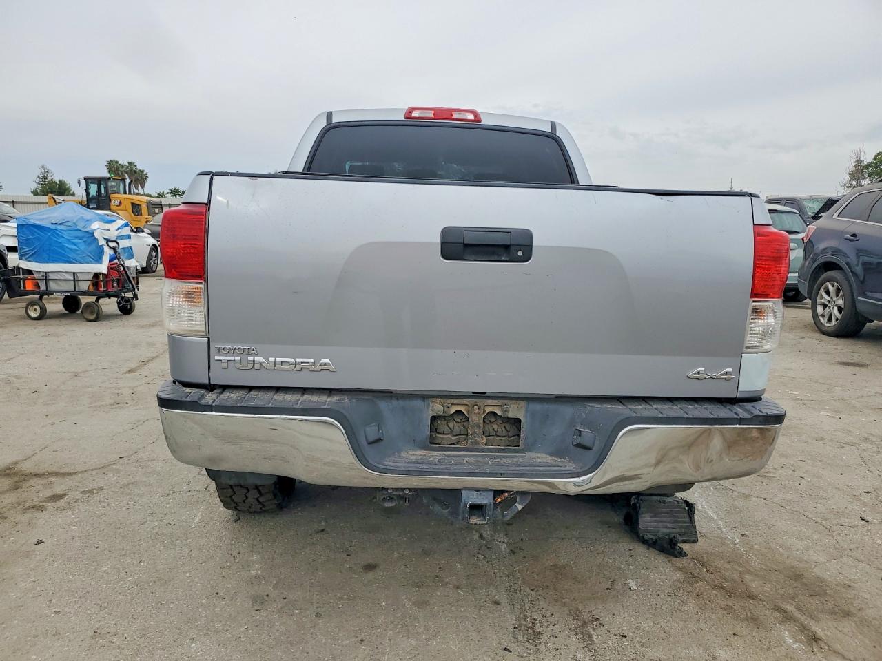 2012 TOYOTA TUNDRA GRADE photo 11
