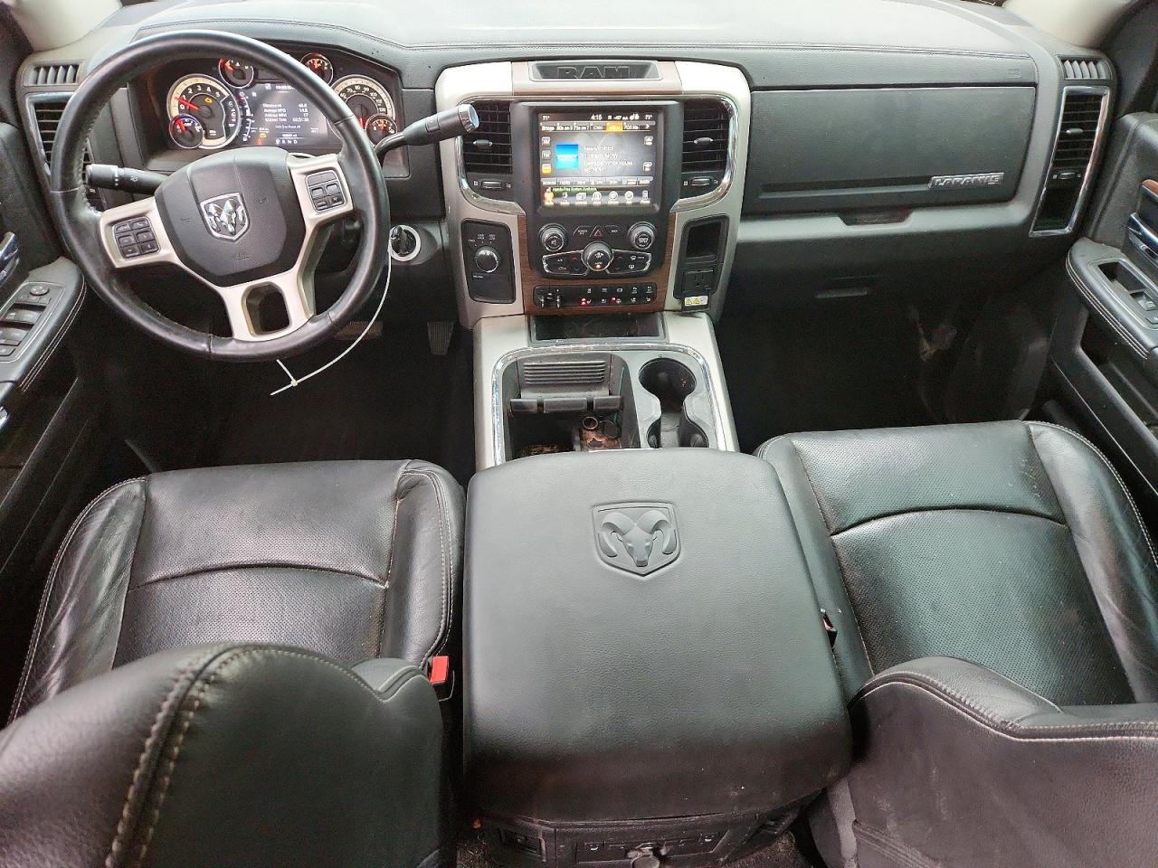 2016 RAM 2500 LARAMIE photo 15