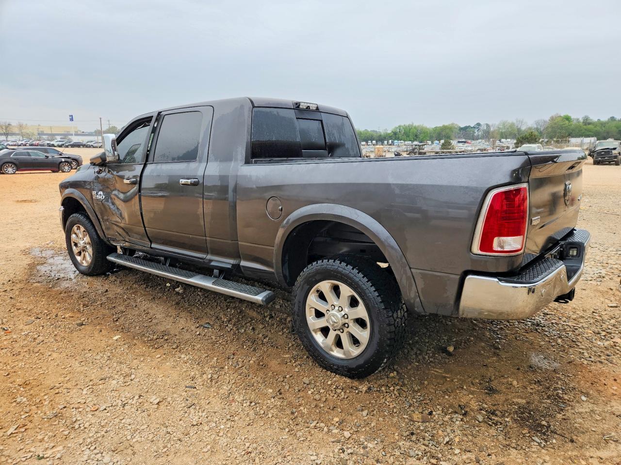 2016 RAM 2500 LARAMIE photo 3