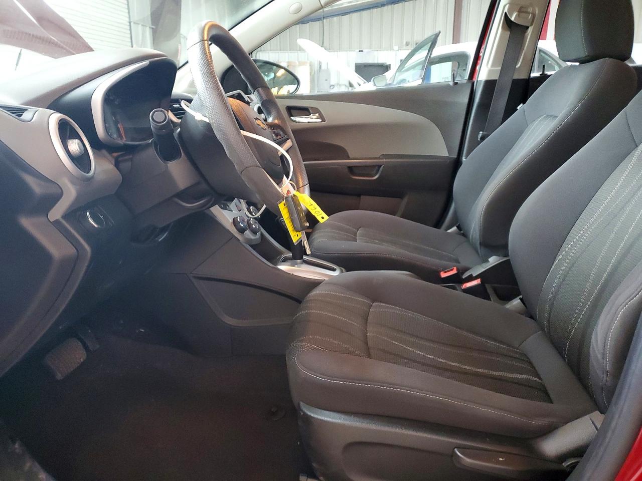 2017 CHEVROLET SONIC LT photo 7