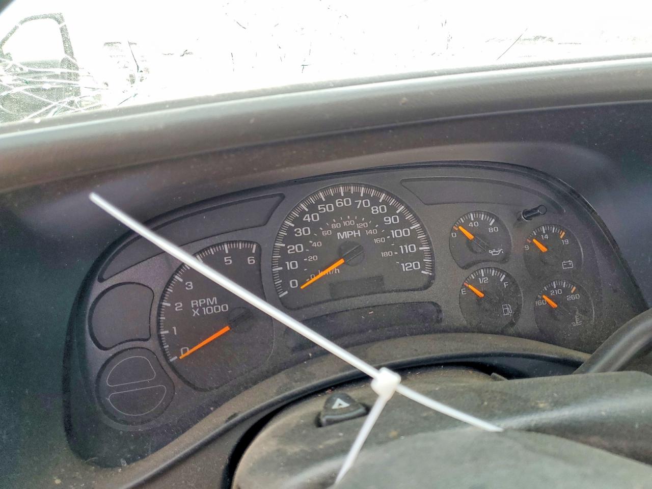 2005 CHEVROLET SILVERADO C1500 photo 17