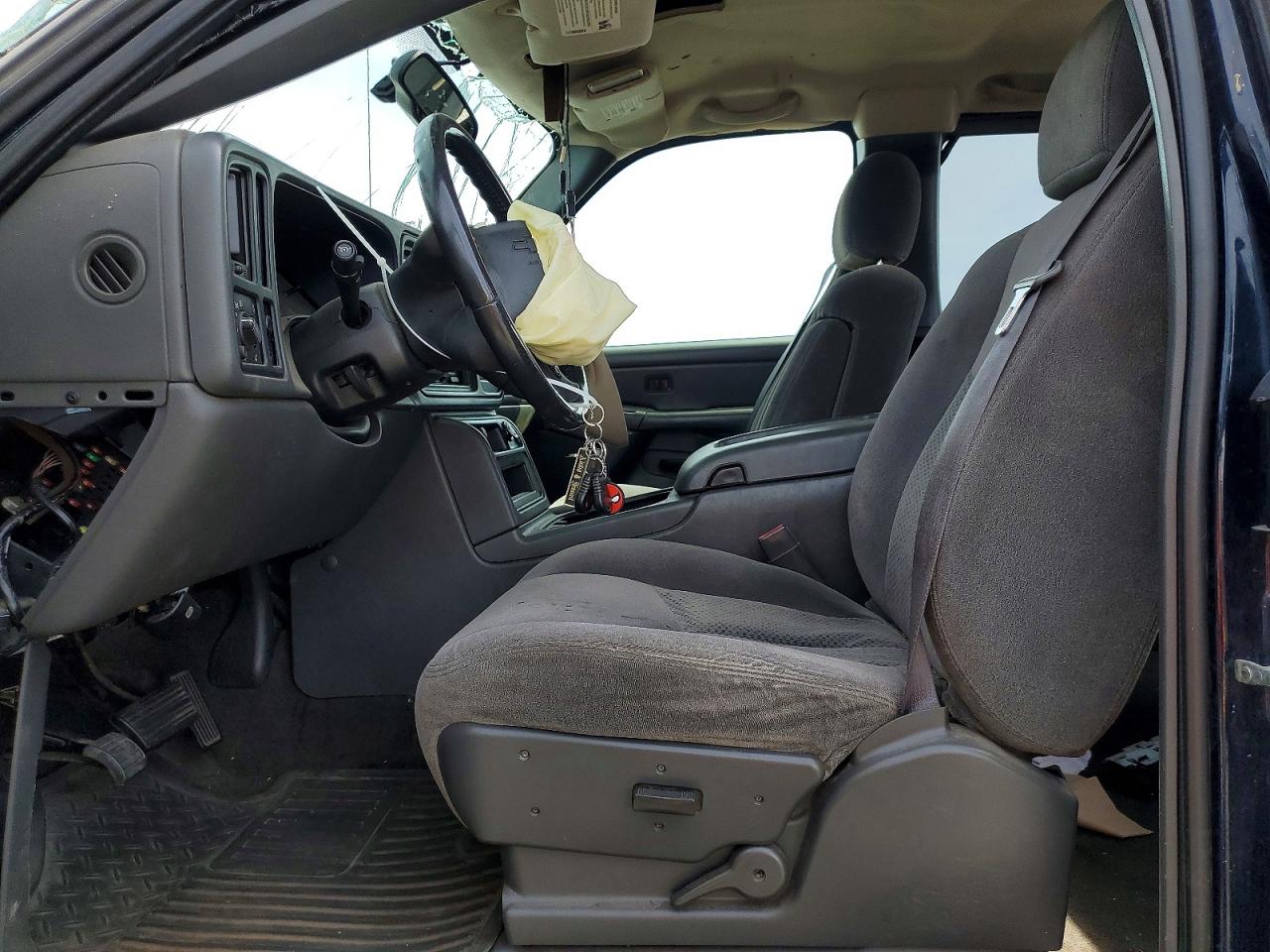 2005 CHEVROLET SILVERADO C1500 photo 13