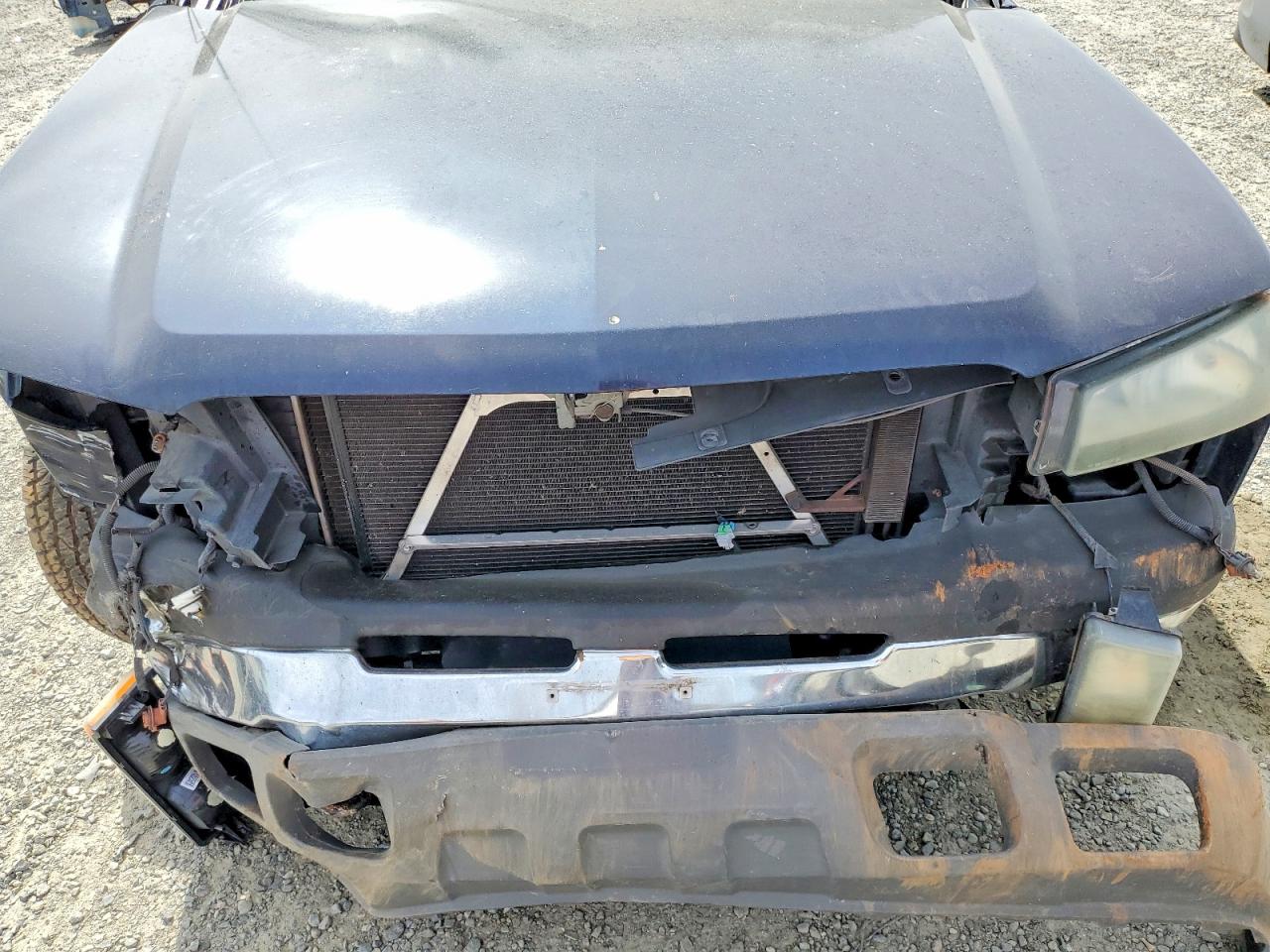 2005 CHEVROLET SILVERADO C1500 photo 21