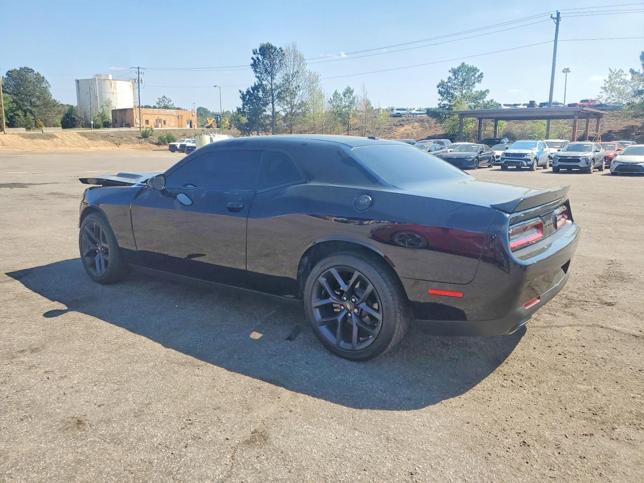 2023 DODGE CHALLENGER SXT photo 3