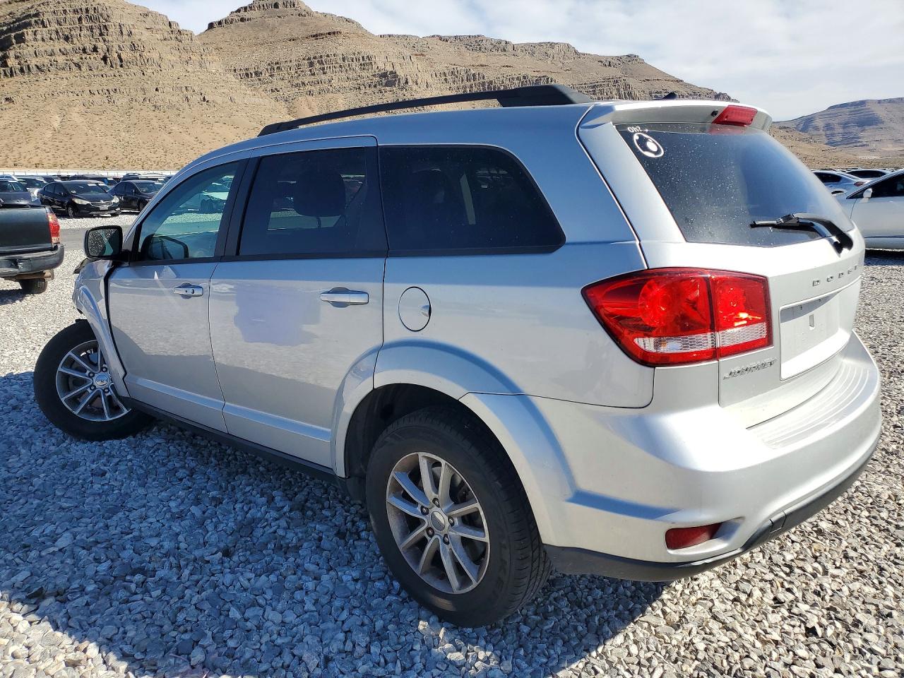 2014 DODGE JOURNEY SXT photo 4