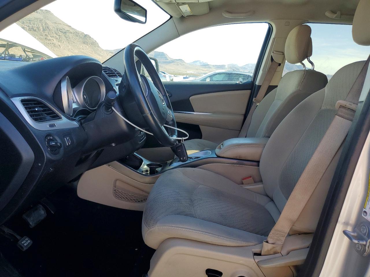 2014 DODGE JOURNEY SXT photo 19