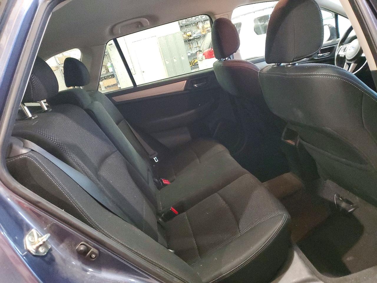 2015 SUBARU OUTBACK PREMIUM photo 28