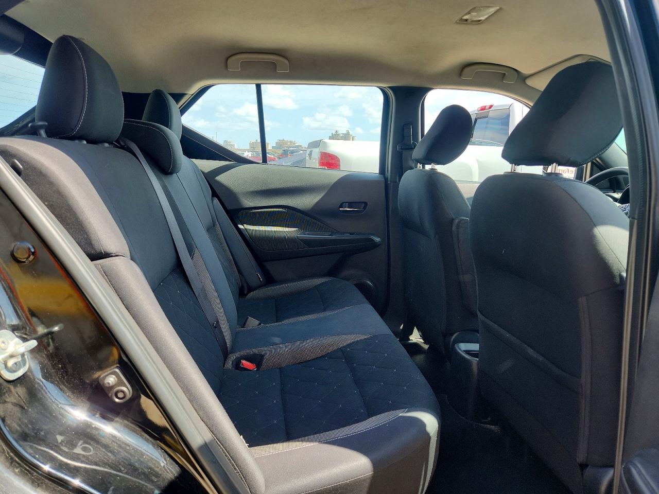 2020 NISSAN KICKS SV photo 21