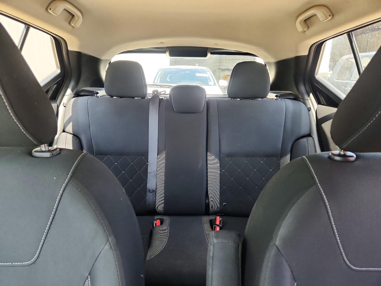 2020 NISSAN KICKS SV photo 19