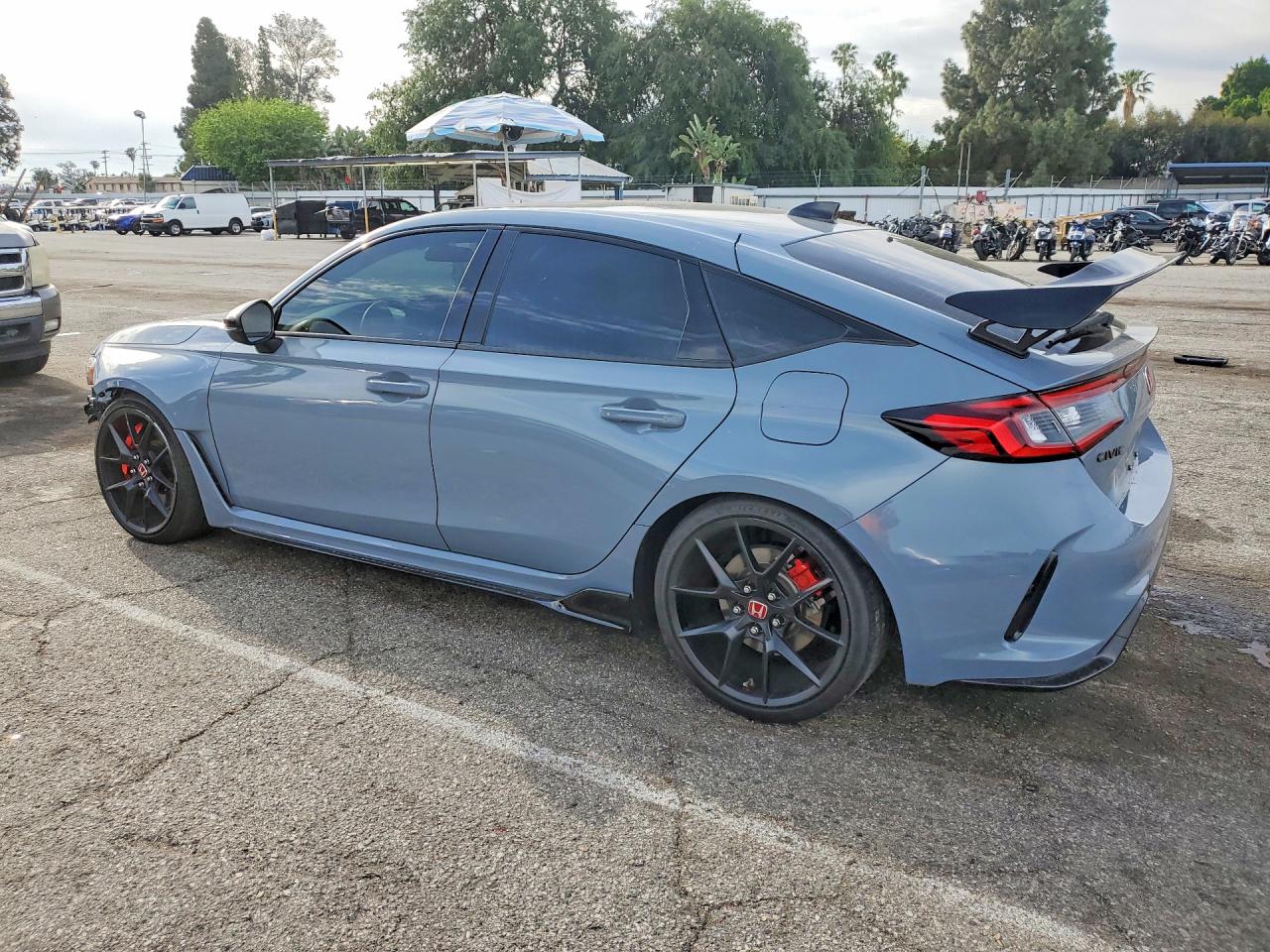 2024 HONDA CIVIC TYPE-R photo 3