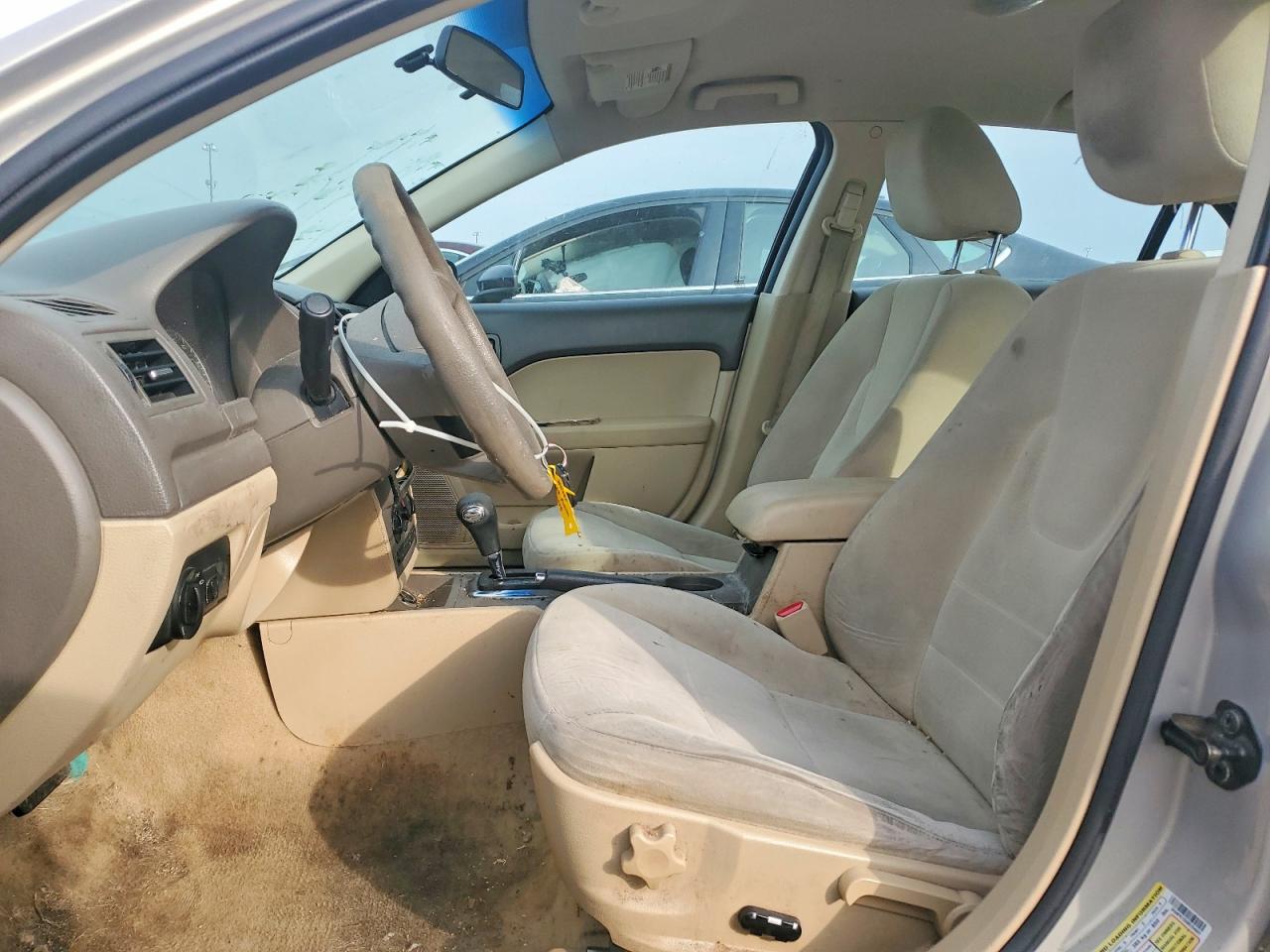 2009 FORD FUSION SE photo 13