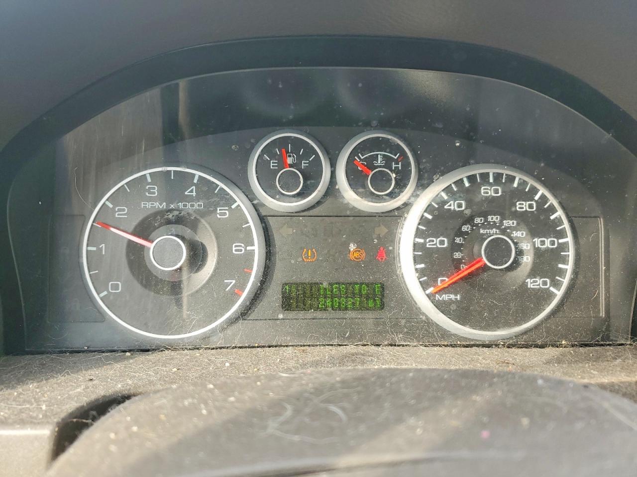2009 FORD FUSION SE photo 17