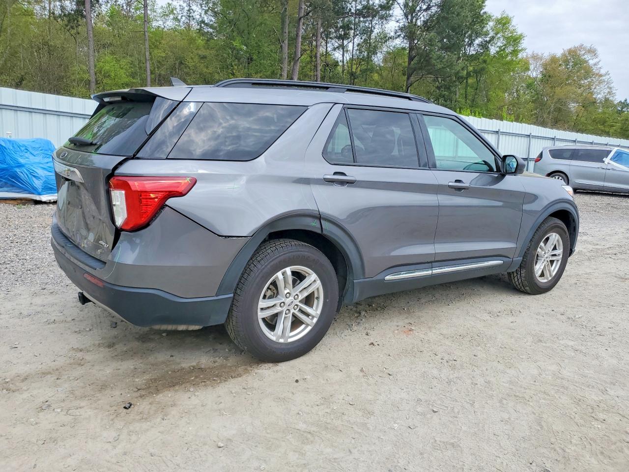 2021 FORD EXPLORER XLT photo 7